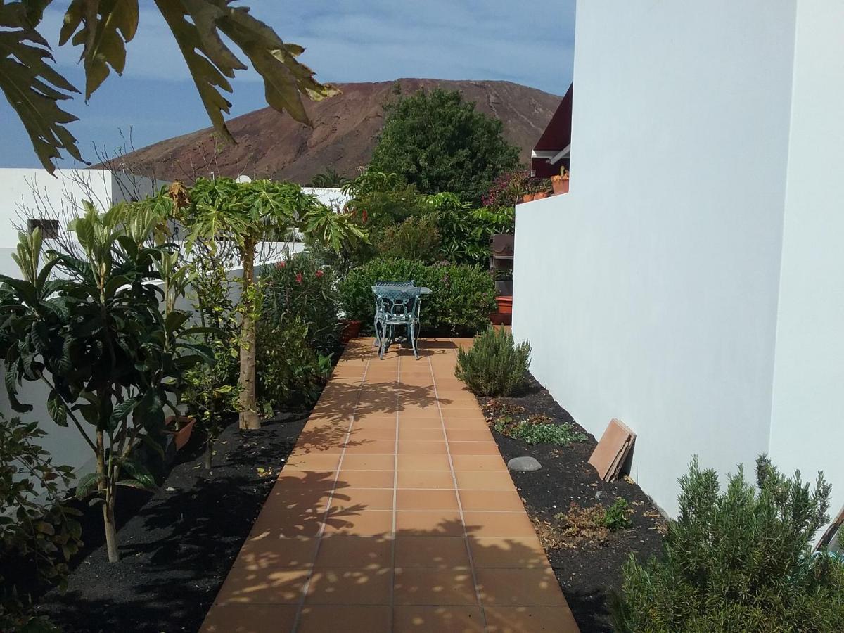 Lovely Villa Nico Playa Blanca, Hot Tub, Communal Pool エクステリア 写真