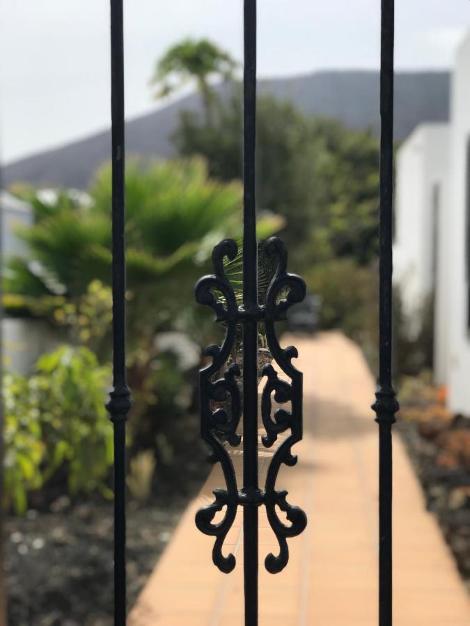 Lovely Villa Nico Playa Blanca, Hot Tub, Communal Pool エクステリア 写真