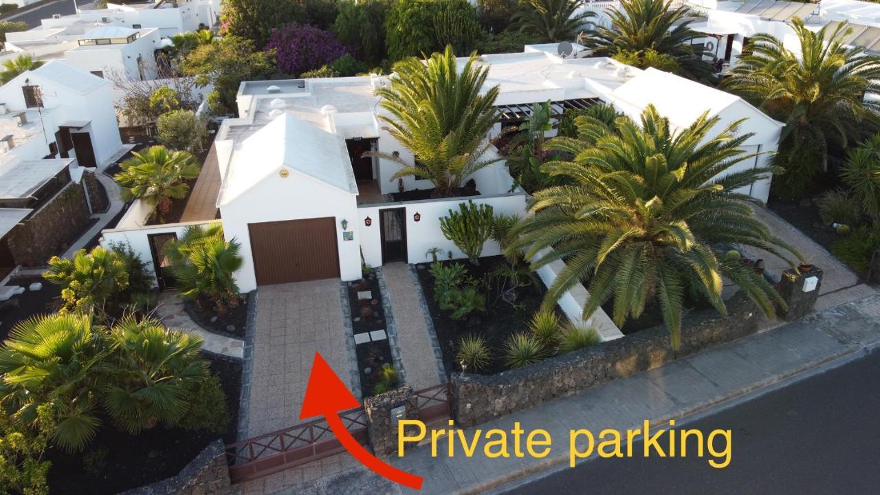 Lovely Villa Nico Playa Blanca, Hot Tub, Communal Pool エクステリア 写真