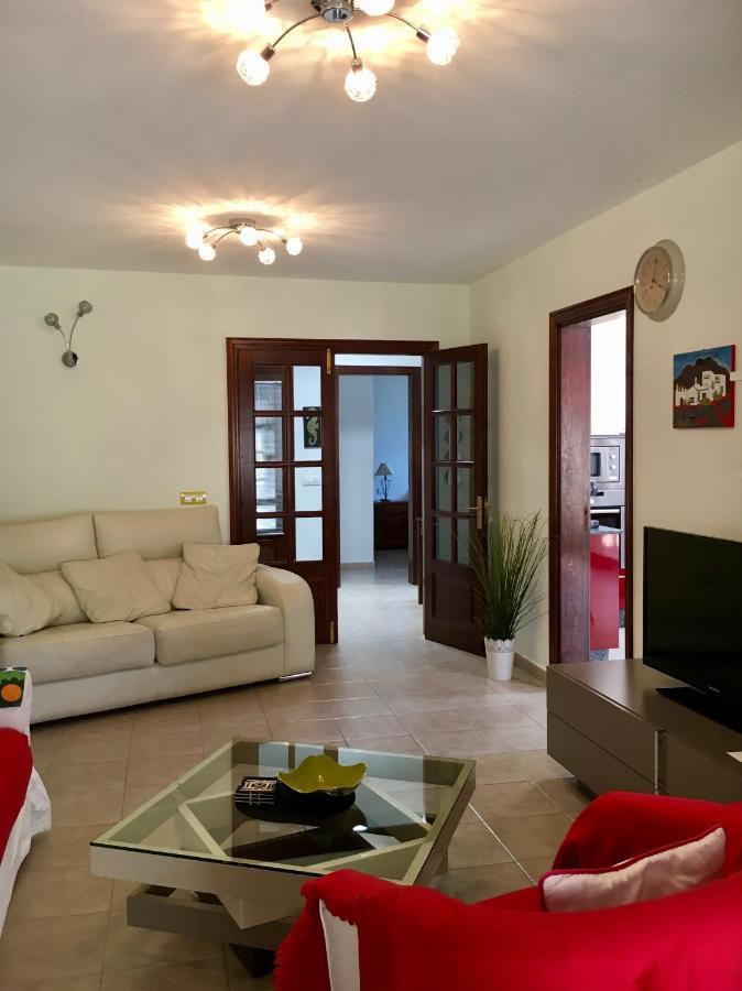 Lovely Villa Nico Playa Blanca, Hot Tub, Communal Pool エクステリア 写真