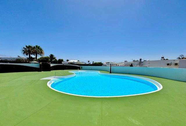 Lovely Villa Nico Playa Blanca, Hot Tub, Communal Pool エクステリア 写真